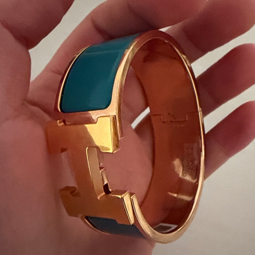 Gold and Teal Bracelet - Picture 2 of 4